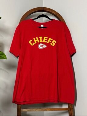 NFL Apparel 2XL Red KC Kansas City Chiefs 100% Cotton Short Sleeve Tee Shirt